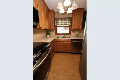 315 S Pine Street, Carmichaels-Cumberland, PA 15320 - Photo 4