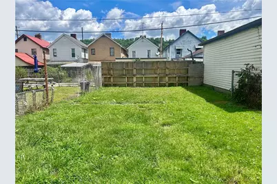 812 Fallowfield Ave, Charleroi Boro, PA 15022 - Photo 20