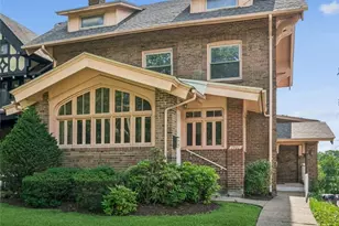 1900 Wightman St, Pittsburgh, PA 15217 - Photo 2
