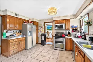 180 Camp Run Rd, Lancaster Township, PA 16037 - Photo 8