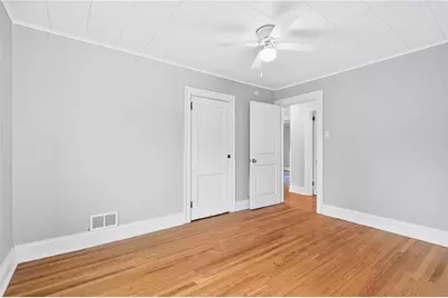 105 Center Ave, Mt Pleasant Boro, PA 15666 - Photo 28