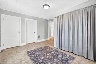 105 Center Ave, Mt Pleasant Boro, PA 15666 - Photo 36