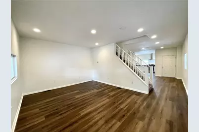 204 Beltzhoover Avenue, Pittsburgh, PA 15210 - Photo 6