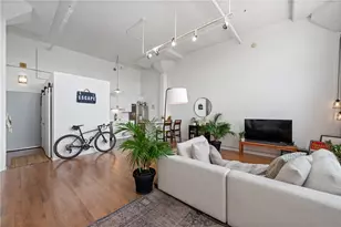 5850 Centre Ave, Pittsburgh, PA 15206 - Photo 8