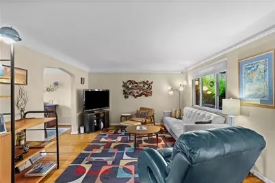 6323 Caton St, Pittsburgh, PA 15217 - Photo 8