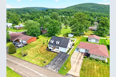 160 Elizabeth St, South Union Township, PA 15445 - Photo 14