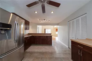 106 Sandy Brae, North Strabane, PA 15317 - Photo 4