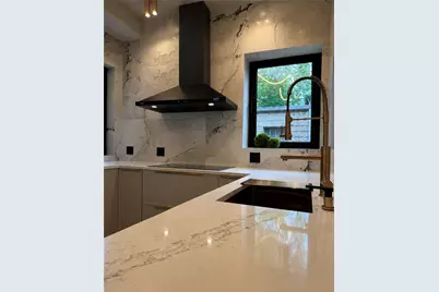 253 Fisk St, Pittsburgh, PA 15201 - Photo 10