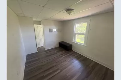 421 Ohio Ave #6, Clairton, PA 15025 - Photo 2