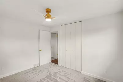 111 McKenzie Dr, Pittsburgh, PA 15235 - Photo 14