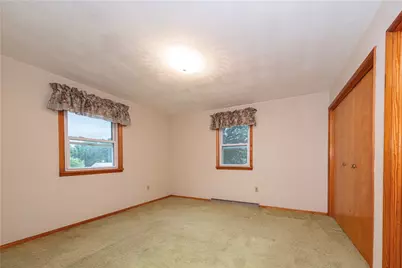 492 Smiths Ferry Rd, Ohioville, PA 15059 - Photo 14