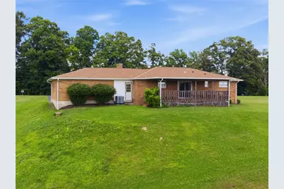 135 Deerfield Rd, South Franklin, PA 15301 - Photo 4