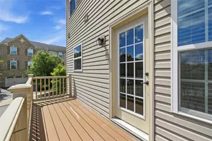 201 Thornapple Ln, Cranberry Township, PA 16066 - Photo 28