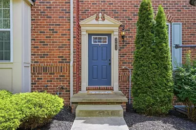 201 Thornapple Lane, Cranberry Township, PA 16066 - Photo 2