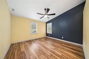 4375 New Texas Rd, Pittsburgh, PA 15239 - Photo 16