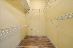 4375 New Texas Rd, Pittsburgh, PA 15239 - Photo 18