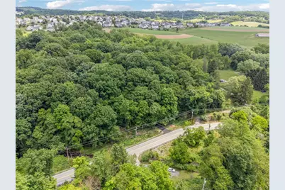 4375 New Texas Rd, Pittsburgh, PA 15239 - Photo 30