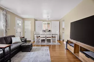 941 Logan Rd, Bethel Park, PA 15102 - Photo 8