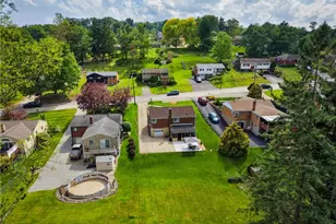 941 Logan Rd, Bethel Park, PA 15102 - Photo 38