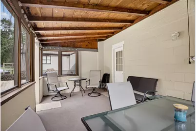 941 Logan Rd, Bethel Park, PA 15102 - Photo 30