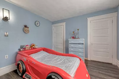 205 N 3rd Street, Jeannette, PA 15644 - Photo 12
