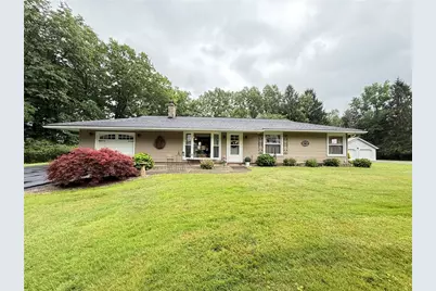 16 Eastway Avenue, Hempfield Township, PA 16125 - Photo 1