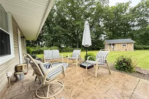 16 Eastway Ave, Hempfield Township, PA 16125 - Photo 4