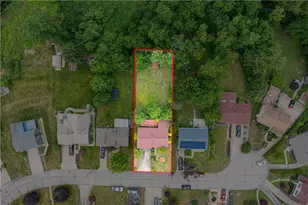 125 Homeridge Ln, Pittsburgh, PA 15120 - Photo 2