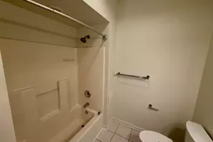 1611 Franklin Ct, Pittsburgh, PA 15203 - Photo 10