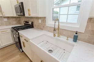 23 4th Ave, Scottdale, PA 15683 - Photo 12