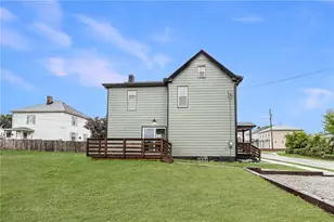 23 4th Ave, Scottdale, PA 15683 - Photo 4