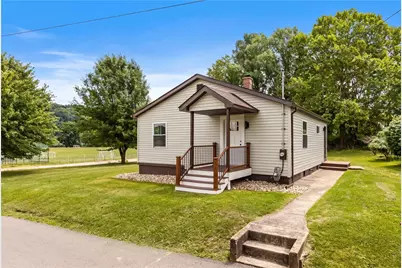 2 Frick St, Charleroi Boro, PA 15432 - Photo 2