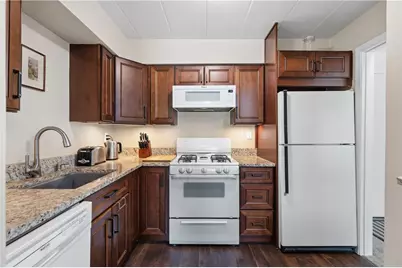 5 Bayard Rd #215, Pittsburgh, PA 15213 - Photo 14