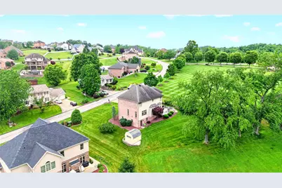 645 Skyline, Rostraver, PA 15012 - Photo 8