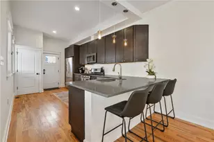 4126 Foster St, Pittsburgh, PA 15201 - Photo 8