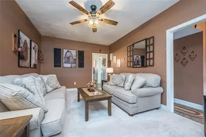 1717 Realty Avenue, Beechview, PA 15216 - Photo 4