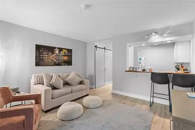 112 Washington Pl #18J, Pittsburgh, PA 15219 - Photo 18