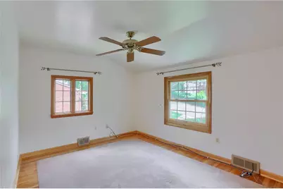 228 Parkedge Road, Green Tree, PA 15220 - Photo 16