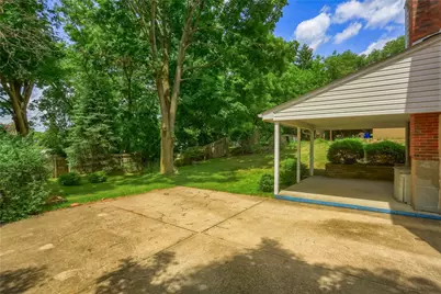 228 Parkedge Road, Green Tree, PA 15220 - Photo 22