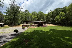 934 W Sunbury Rd, Clay Township, PA 16061 - Photo 4