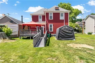 1004 Market St, Bridgewater, PA 15009 - Photo 28