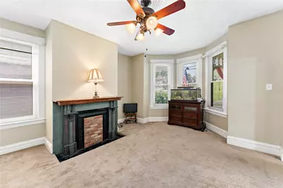 1004 Market St, Bridgewater, PA 15009 - Photo 2