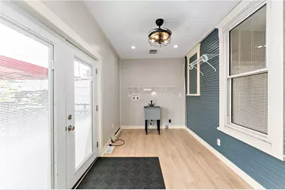 1004 Market St, Bridgewater, PA 15009 - Photo 22