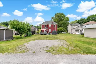 1004 Market St, Bridgewater, PA 15009 - Photo 32