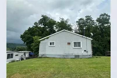 301 Armstrong Avenue, Bell Township, PA 15618 - Photo 4