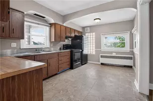 410 Carl St, Pittsburgh, PA 15210 - Photo 12