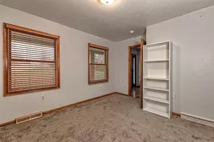 11227 Pershing Dr, North Huntingdon, PA 15642 - Photo 14