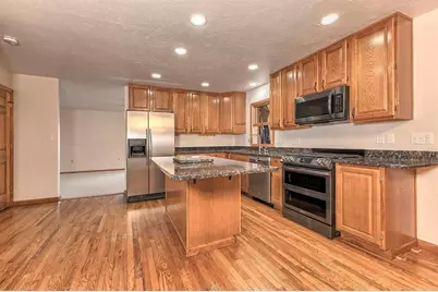 11227 Pershing Drive, North Huntingdon, PA 15642 - Photo 8