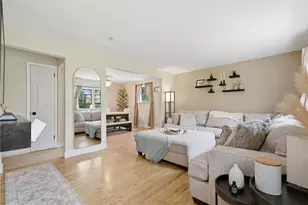 12309 Linshan Dr, North Huntingdon, PA 15642 - Photo 2
