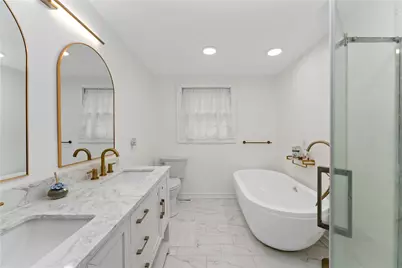 2105 Pendleton Dr, Monroeville, PA 15146 - Photo 24